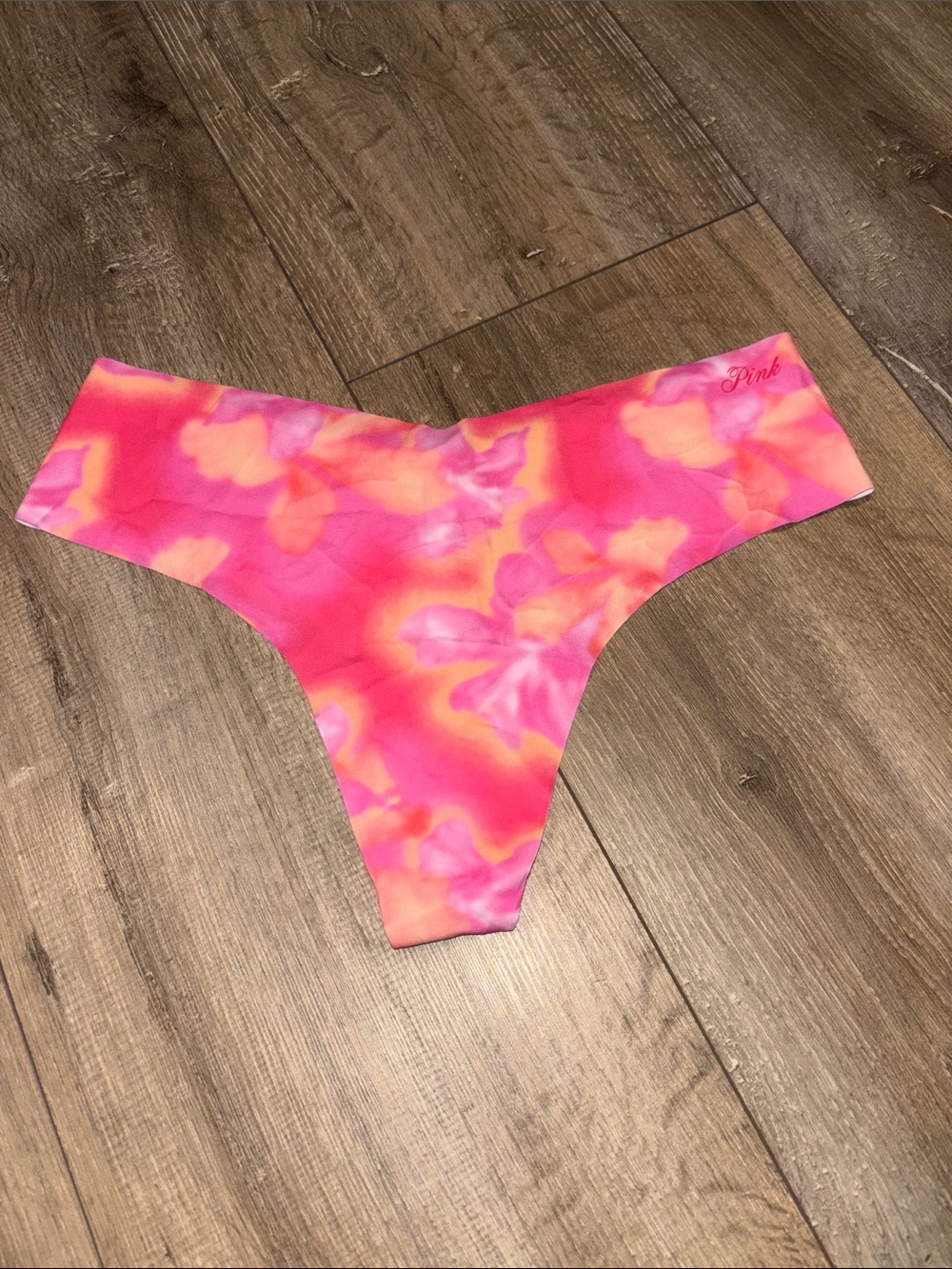PINK Victoria’s Secret No Show Thong Panty